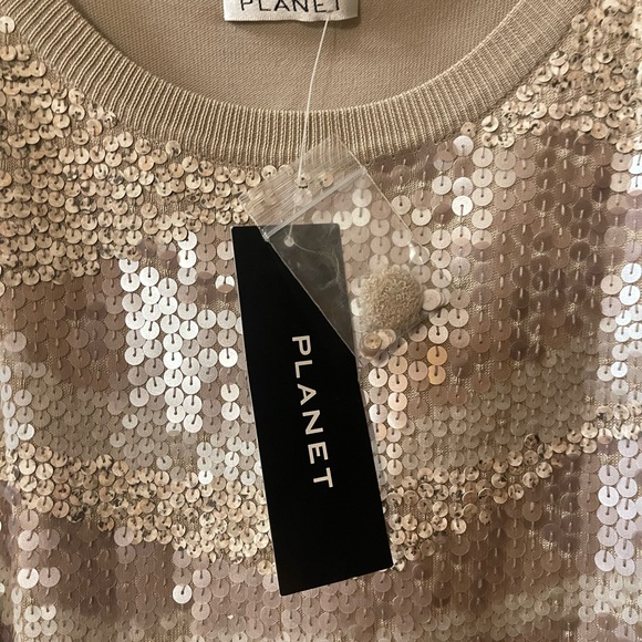 Planet sequin top - Picture 4 of 10